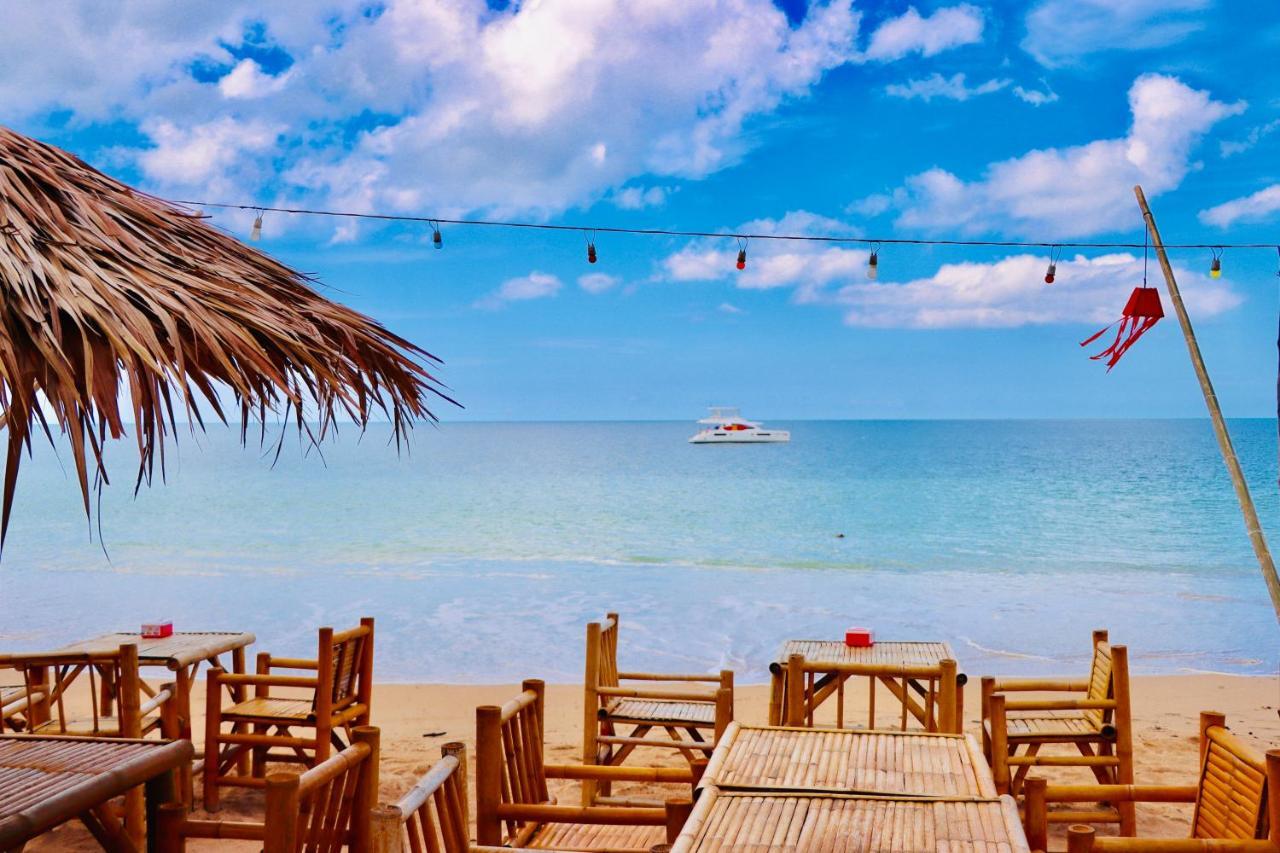 Lanta Palm Beach Resort Krabi , Koh Lanta - SHA Plus Bagian luar foto