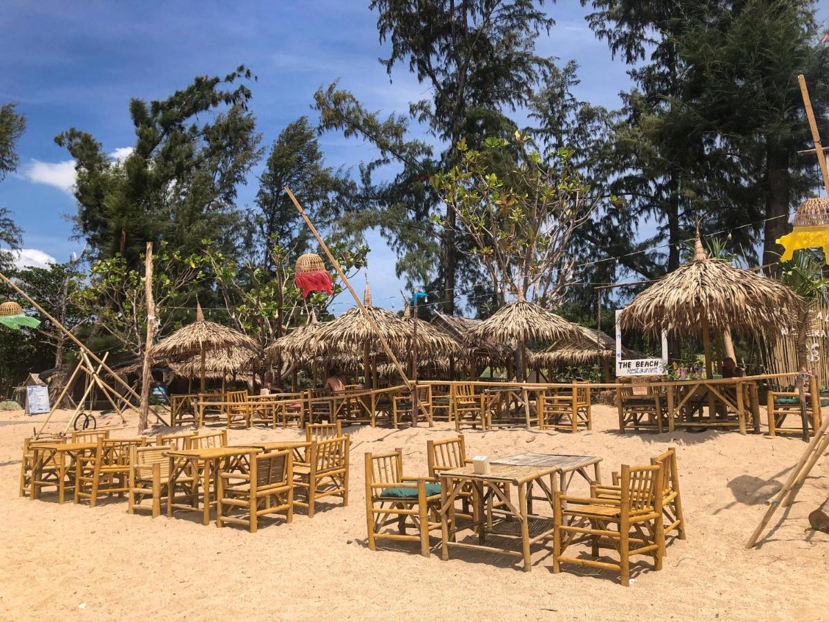 Lanta Palm Beach Resort Krabi , Koh Lanta - SHA Plus Bagian luar foto